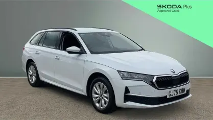 Used Skoda Octavia SE Technology 150 HP (110 kW) 2025 White Estate