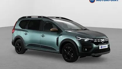 Used Dacia Jogger Extreme 141 HP (103 kW) 2024 Green MPV