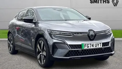 Used Renault Megane E-Tech Komfort 160 kW (218 HP) 2024 Shadow grey with black roof  Hatchback