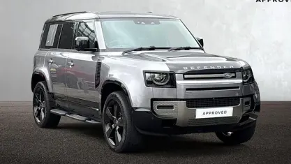 Used Land Rover Defender SE Dynamic 249 HP (183 kW) 2025 SUV