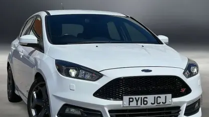 Usado Ford Focus ST 250 HP (183 kW) 2016 Citadino