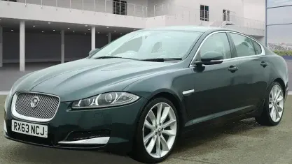 Used Jaguar XF Portfolio 200 HP (147 kW) 2015 Sedan