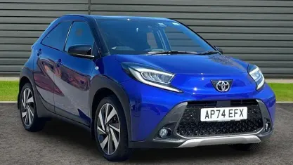 Used Toyota Aygo X 72 HP (52 kW) 2024 Blue SUV