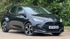 Eclipse black Used 2024 Toyota Yaris Hybrid Design Hatchback | £19,990 (Fair price)