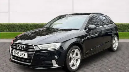 Begagnad Audi A3 Sportback Sport 150 HK (110 kW) 2019 Svart Halvkombi