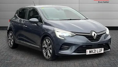 Used 2022 Renault Clio V Version S Hatchback | £12,999 (Fair price)