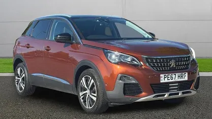 Begagnad Peugeot 3008 Allure 120 HK (88 kW) 2017 Brun SUV