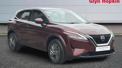 Used Nissan Qashqai Acenta Premium 158 HP (116 kW) 2023 Brown SUV