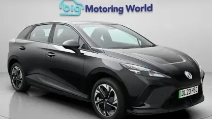 Used MG MG4 EV SE 319 kW (435 HP) 2023 Black Hatchback