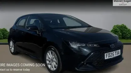 Used Toyota Corolla 140 HP (102 kW) 2026 Hatchback