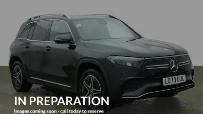 Usado Mercedes EQB300 AMG line 167 kW (228 HP) 2023 Preto SUV