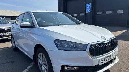 Used Skoda Fabia Comfort 80 HP (58 kW) 2023 White Hatchback