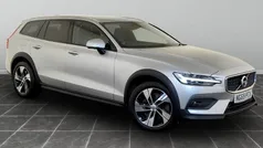 Silver Used 2019 Volvo V60 CC Plus Estate | £17,995 (Good price)