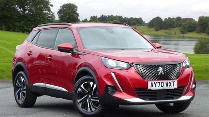 Używany Peugeot 2008 Allure 101 KM (74 kW) 2021 SUV