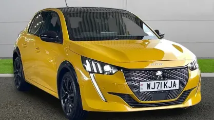 Usado Peugeot 208 Premium 102 HP (75 kW) 2021 Amarelo Citadino