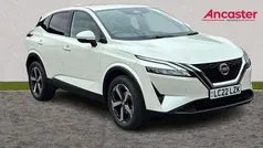 White Used 2022 Nissan Qashqai N-Connecta SUV | £20,975 (Fair price)