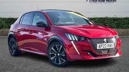 Used Peugeot 208 Premium 102 HP (75 kW) 2022 Red Hatchback