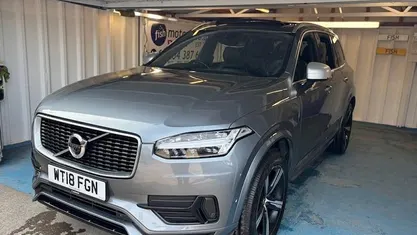 Used Volvo XC90 R-Design 407 HP (299 kW) 2017 Grey SUV