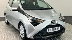 Silver Used 2021 Toyota Aygo X-play Hatchback | £9,480 (Fair price)