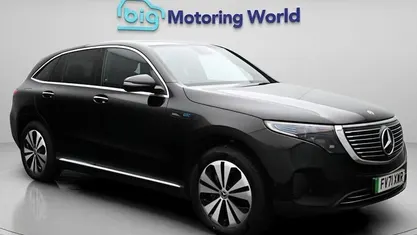Begagnad Mercedes EQC400 300 kW (408 HK) 2022 Svart SUV
