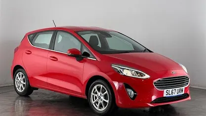 Red Used 2018 Ford Fiesta Zetec Hatchback | £6,900 (Fair price)