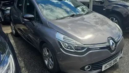 Used Renault Clio Dynamique 73 HP (53 kW) 2016 Hatchback