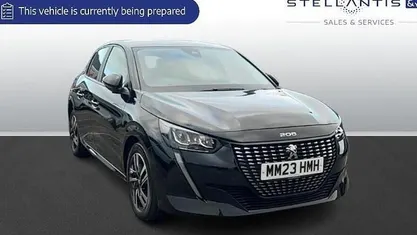 Used Peugeot 208 Active+ 102 HP (75 kW) 2023 Hatchback