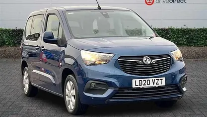 Blue Used 2020 Vauxhall Combo S Estate | £14,598 (Fair price)