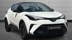 Platinum white Used 2023 Toyota C-HR Sport SUV | £22,395 (Fair price)