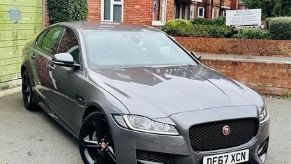 Używany Jaguar XF R-Sport 179 KM (131 kW) 2020 Sedan/Limuzyna