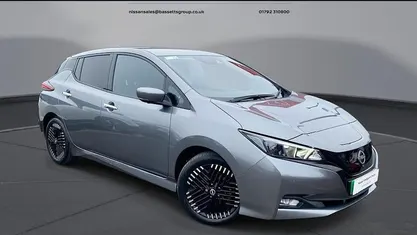 Begagnad Nissan Leaf N-Connecta 110 kW (150 HK) 2025 Halvkombi