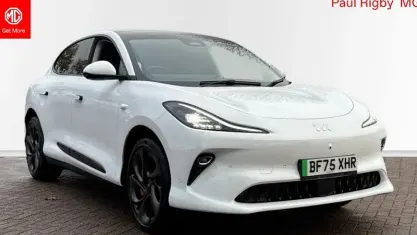 Used MG IM6 553 kW (752 HP) 2025 White SUV