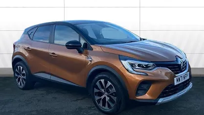 Used Renault Captur LIMITED 91 HP (66 kW) 2021 SUV
