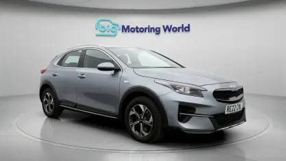 Used Kia XCeed 120 HP (88 kW) 2022 Silver SUV
