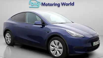 Used 2025 Tesla Model Y Long Range AWD SUV | £28,100 (Super price)