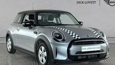 Silver Used 2023 Mini Cooper Classic Hatchback | £17,495 (Good price)