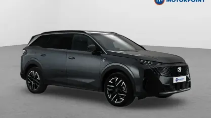 Używany Peugeot 5008 GTi 136 KM (100 kW) 2025 Szary SUV