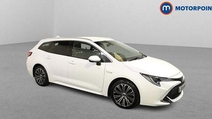 Second-hand Toyota Corolla 122 CP (89 kW) 2021 Alb Break