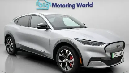 Used Ford Mustang Mach-E Standard Range 197 kW (269 HP) 2022 Silver SUV