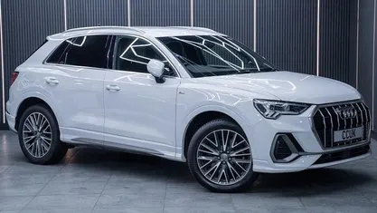 Used Audi Q3 S-Line 230 HP (169 kW) 2020 White SUV