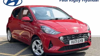 Used Hyundai i10 SE 67 HP (49 kW) 2023 Hatchback