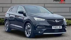 Black Used 2019 Vauxhall Grandland X SRi SUV | £10,106 (Fair price)