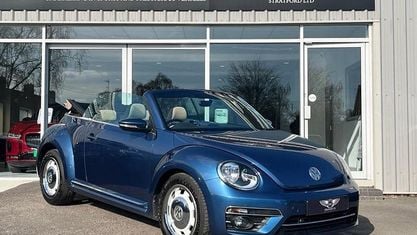 Usado VW Beetle Cabriolet Design 105 CV (77 kW) 2016 Descapotable