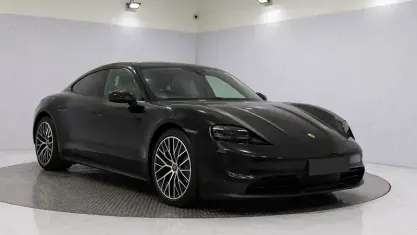 Used Porsche Taycan 350 kW (476 HP) 2023 Sedan