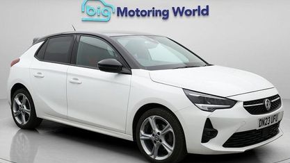 Używany Vauxhall Corsa S 131 KM (96 kW) 2023 Biały Hatchback