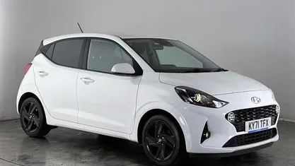 Used 2023 Hyundai i10 Premium Hatchback | £13,200 (Fair price)