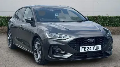 Used Ford Focus ST-Line X 125 HP (91 kW) 2024 Grey Hatchback