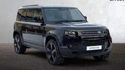 Used Land Rover Defender SE 249 HP (183 kW) 2023 SUV