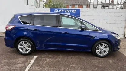 Usado Ford S-MAX Titanium 150 CV (110 kW) 2018 Monovolumen