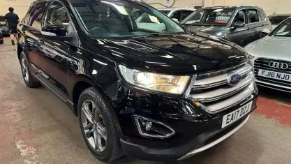 Used Ford Edge Titanium 179 HP (131 kW) 2017 Black SUV